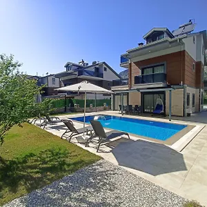 https://villa-kayahan-gcek.aegeanhotels.net