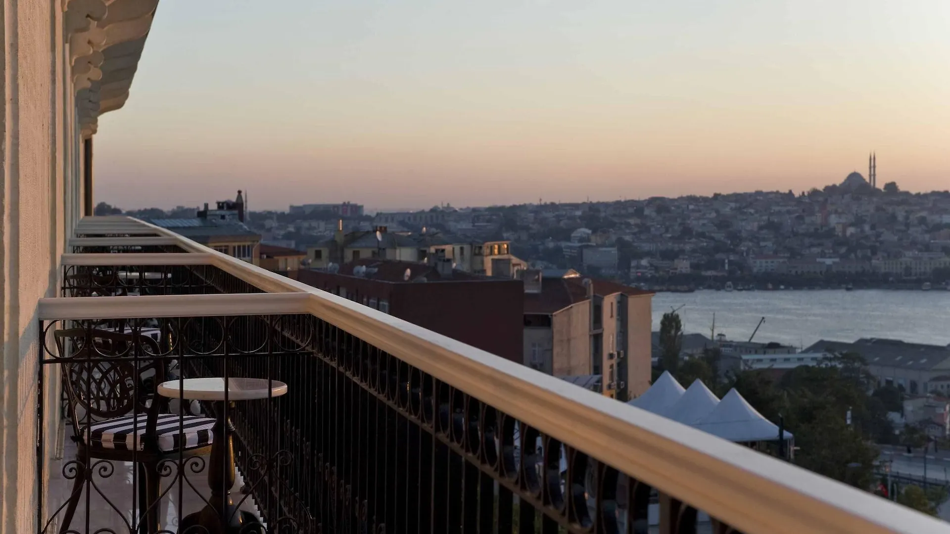 איסטמבול Pera Palace Hotel 5*,